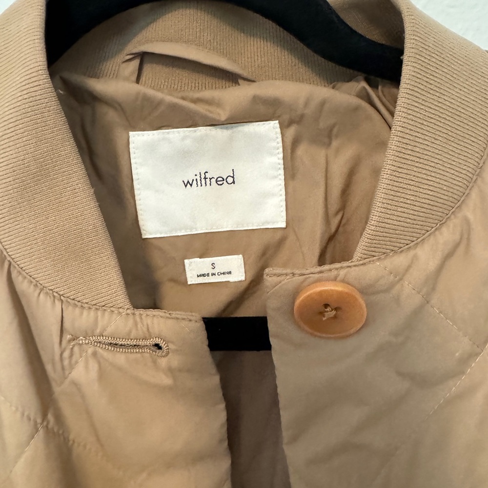 Aritzia Wilfred Quilted Tan Jacket - Like New Size S - Picture 2 of 4